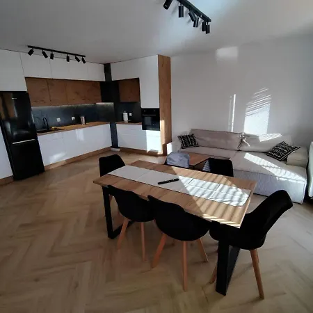 Kurze Gniazdo Kurzetnik